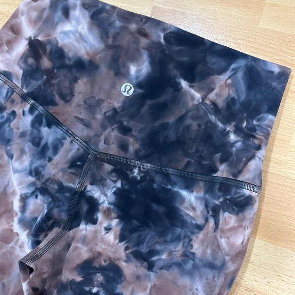 Brand New Lululemon Align HR Pant 25” - Picture 8 of 10